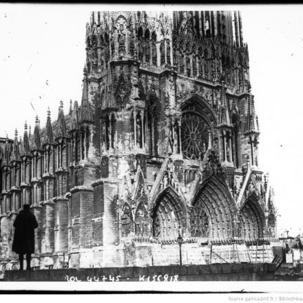 La cattedrale di Reims. © B. N. F.  - Agence Rol ark_12148_btv1b69340992