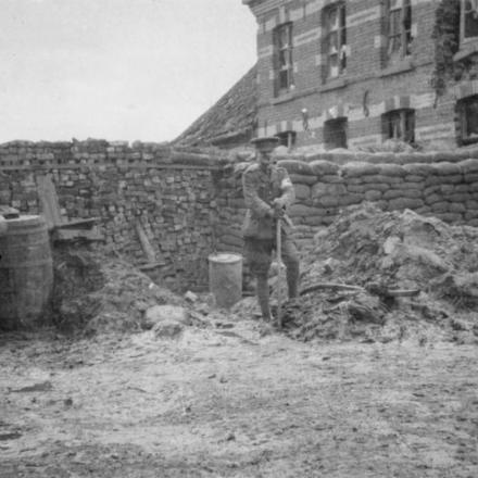 Barricate a Le Touquet, 26 marzo 1915. © IWM (Q 51605)