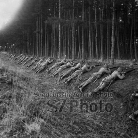 Linea tedesca nelle Argonne, 1915, ©Süddeutsche Zeitung Photo