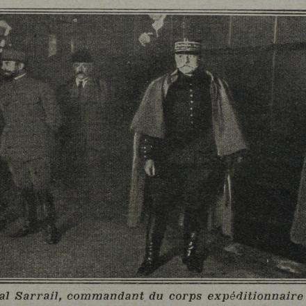 Il generale francese Sarrail alla partenza per Salonicco