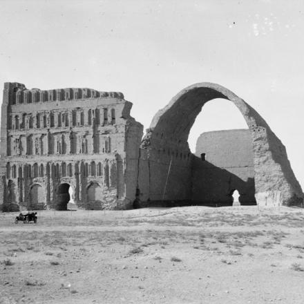 Arco di Ctesiphon, teatro di violente battaglie nel novembre 1915, ©IWM
