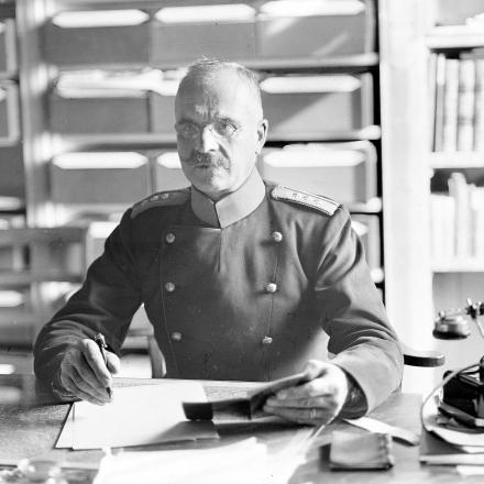 Il colonnello Karl Egli © Wikimedia Commons - Swiss Federal Archives - public domain