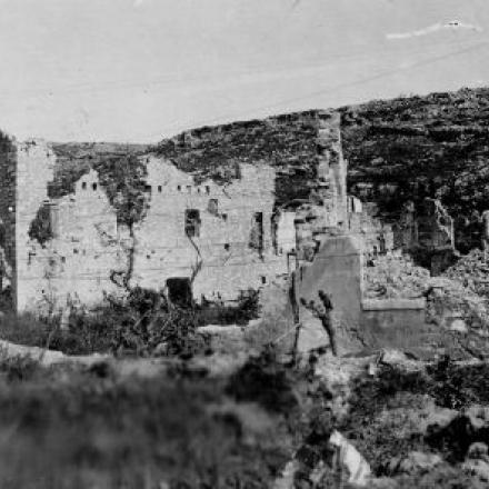 Carso, rovine del paese di Selz - Fonte: ©Bologna, Museo civico del Risorgimento
