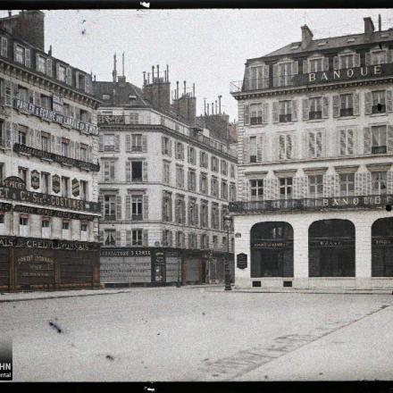 Parigi, Piazza della Borsa, 5 luglio 1914 @Albert-Kahn museum.jpg