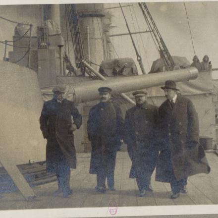 Albert Thomas a bordo del Roxburgh  in Russia