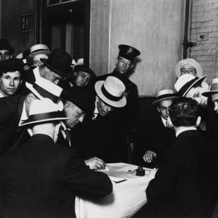 Gli americani si iscrivono alle liste di Leva, 5 giugno 1917