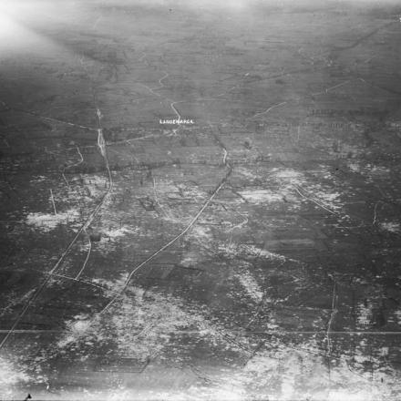 Ricognizione aerea del 3 luglio 1917. Area di Langemarck-Poelkapelle, 7 km a nord di Ypres© IWM (BOX 7004-1490-45K-20U-1917)