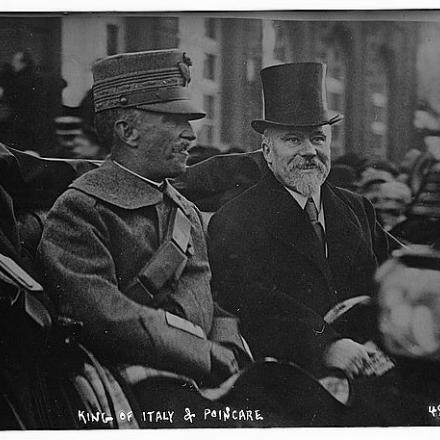 Il Re d'Italia Vittorio Emanuele III e il Presidente francese Raymond Poincaré. © Library of Congress pnp_ggbain.28214