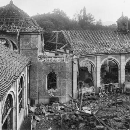 Il museo di Treviri danneggiato dai bombardamenti. © IWM Q 114343