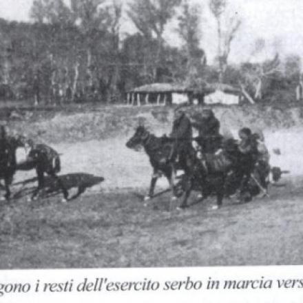 I resti dell'esercito serbo in marcia verso l'Adriatico. Fonte: 55fanteria.it