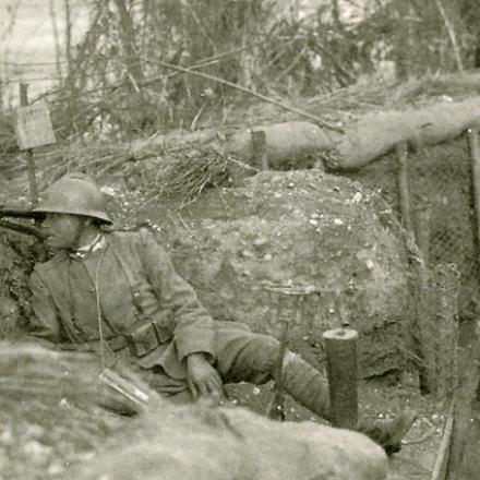 Un fante italiano in trincea - Difesa.it 