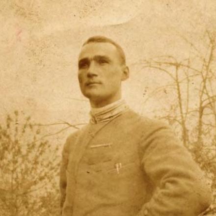 Don Giovanni Folci. Fonte: Fiori di trincea.Diario vissuto da un cappellano di fanteria