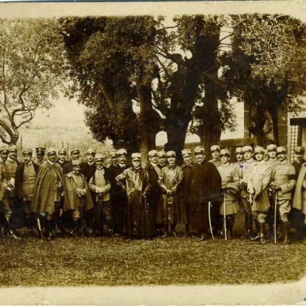 Ufficiali del 2° Reggimento "Granatieri di Sardegna. Anno 1916. Fonte: granatieridisardegna.it