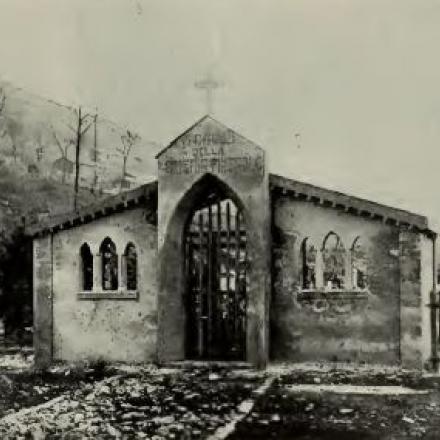 Cappella mortuaria al cimitero della Brigata del Vallone - Fonte: Il 13esimo Fanteria