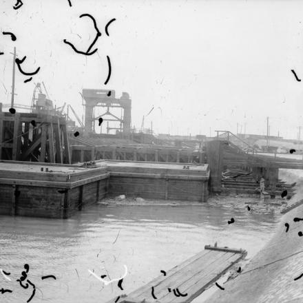 Attracco del traghetto per i treni a Dunkerque.© IWM (Q 10033)