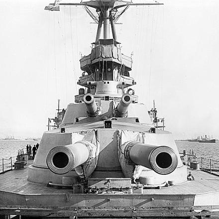 I cannoni della Queen Elizabeth