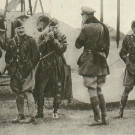 Un gruppo di piloti della Royal Flying Corps