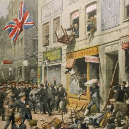 Le dimostrazioni anti-tedesche a Londra in un'illustrazione dell'epoca