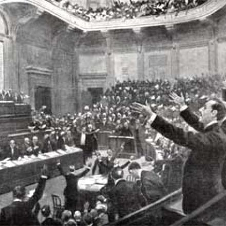 La Camera dei Deputati nella seduta del 20 maggio 1915