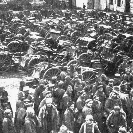 Prigionieri russi catturati a Tannenberg. © Wikipedia  - Author unknown - public domain
