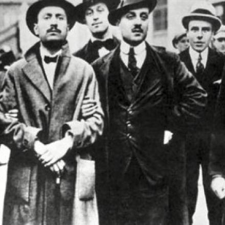Mussolini ad una manifestazione interventista
