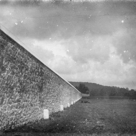 Muro del castello di Soupir  il 16 settembre 1914.© IWM (Q 51228)