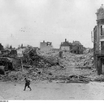 Lens nel 1914
