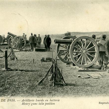 Una batteria di artiglieria a Ypres