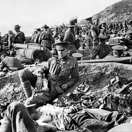 Truppe alleate dopo lo sbarco, penisola di Gallipoli, 1915