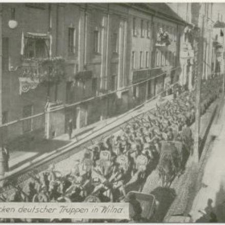 Truppe tedesche per le strade di Vilnius