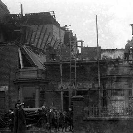 Case a Cleveland Road, Hartlepool, distrutto dopo i bombardamenti 