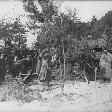 Artiglieria russa in azione - Foto di pubblico dominio