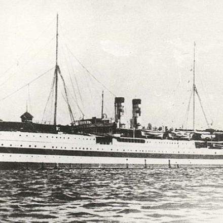 La nave ospedale russa "Portugal". Fonte: messageries-maritimes.org