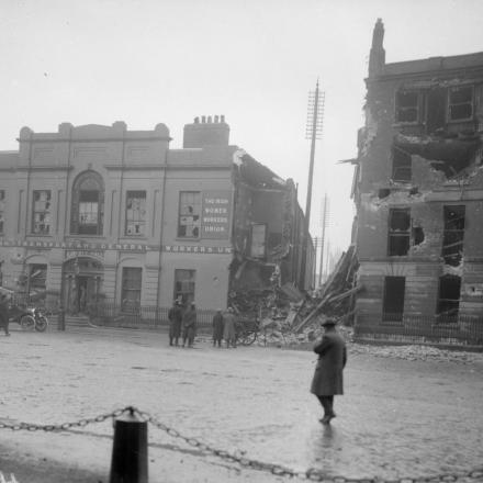 Liberty Hall dopo i bombardamenti. National Library of Irland  ©Irish Independent Collection 22A