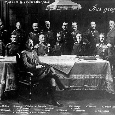 Kaiser Guglielmo II con i generali tedeschi - Fonte: Library of Congress Digital id 3b47711 