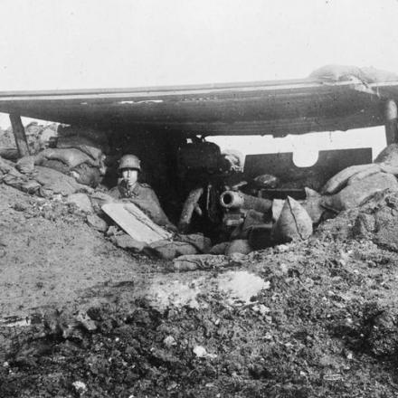 Artiglieria tedesca nei pressi di "Le Transloy" (Somme). Fonte: © IWM (Q 42234)