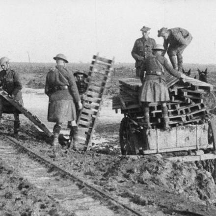 Truppe britanniche sulla Somme - Fonte:© IWM (Q 65382)
