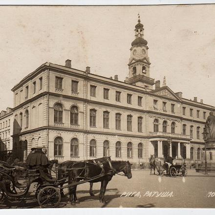 Municipio di Riga (1917-1920) - Fonte: Immagine di Pubblico Dominio