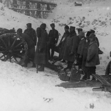 Obice russo in Romania - Fonte: © IWM (Q 76192)