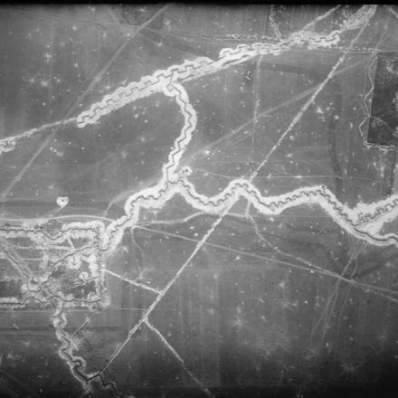 Fronte occidentale. Ricognizione aerea © IWM (BOX 329-731-2AB-36C-1917)