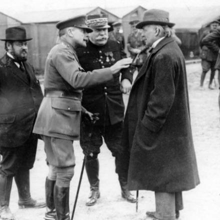 Douglas Haig, Joseph Joffre, e David Lloyd Georg