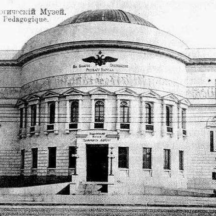 Kiev:  l'edificio che ospitava il Consiglio Centrale dell'Ucraina. © istpravda.com.ua