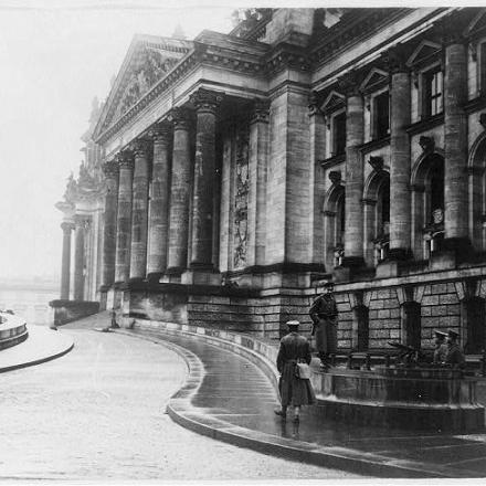 Il palazzo del Reichstag © Congress Library pnp_cph.3a32377