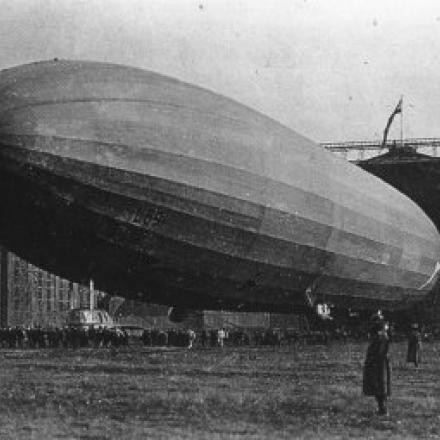 Il dirigibile LZ 104 (numerazione tattica per l'impiego presso la Marina Imperiale LZ 59) protagonista del volo verso l'Africa.  Unknown author - public domain
