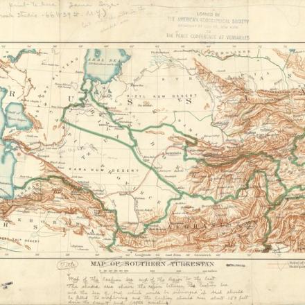 Mappa del Turkestan meridionale. La mappa è contrassegnata come "Prestito dalla American Geographical Society alla Conferenza di pace a Versailles, 1918-1919 - © Gyula Benczúr wdl.org_en_item_15030