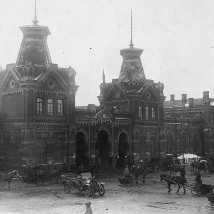 Vista della stazione ferroviaria per Vilnius a Minsk, durante l'occupazione tedesca nel febbraio 1918. © IWM Q 86681