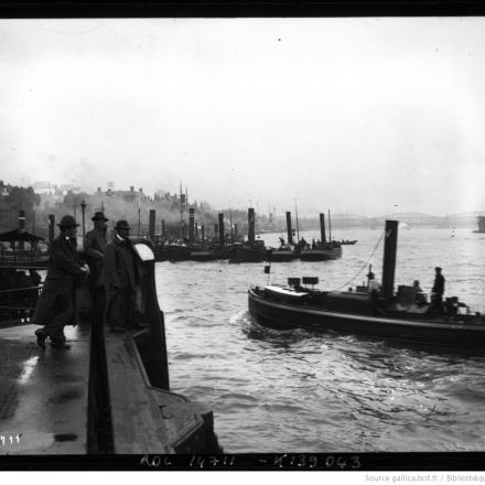 Il porto di Rotterdam. © BNF Gallica - Agence Rol ark_12148_btv1b6915879t