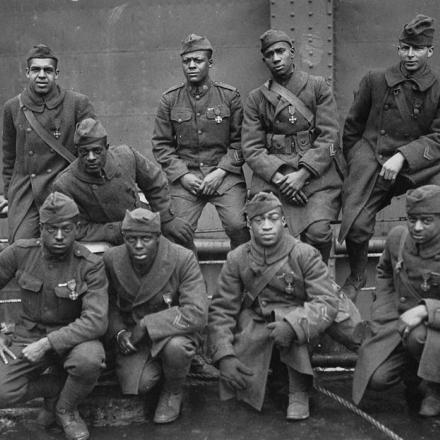 Uomini del 369th Infantry Regiment. US National Archives  