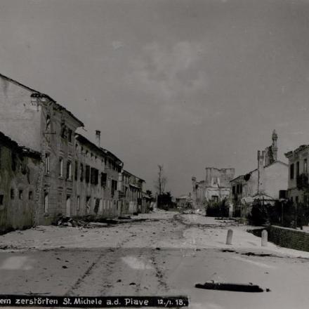 Rovine a San Michele di Piave il 12 gennaio 1918. © bildarchivaustria.at_Preview_15737509