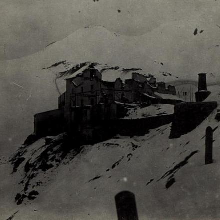 Stelvio, l'Hotel Ferdinandshöhe distrutto. © bildarchivaustria.at_Preview_15580785.jpg